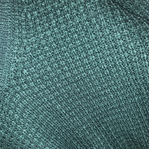 NWOT* Forever 21 v-neck Sweater - Picture 4 of 4